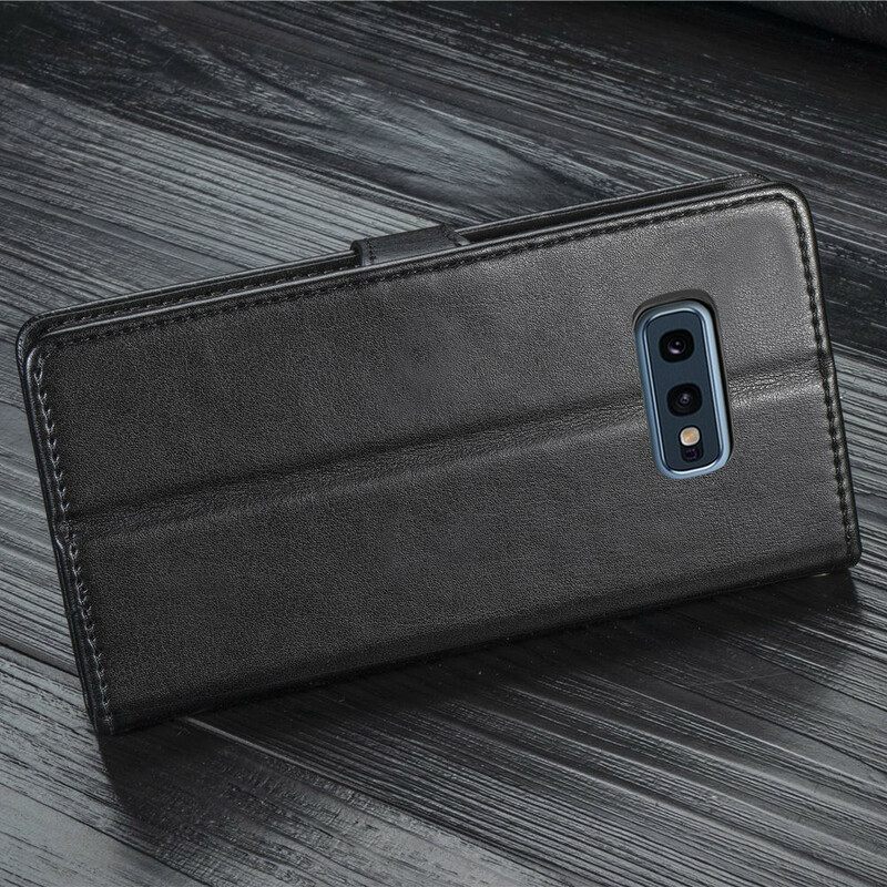 Flip Case Samsung Galaxy S10e Keinonahka Ja Vintage-lukko