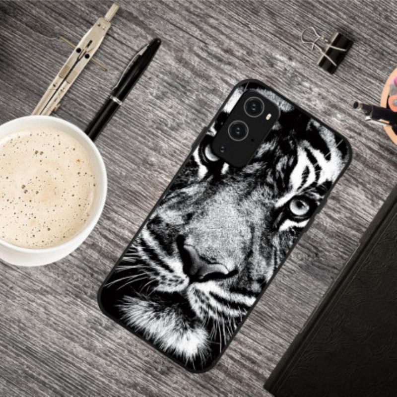 Case OnePlus 9 Pro Mustavalkoinen Tiikeri